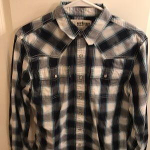 Urban pipeline button down